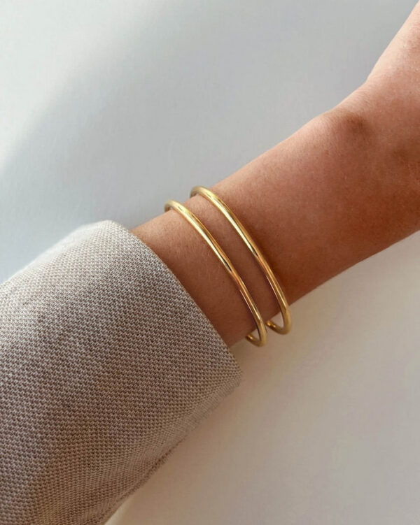 Never Fades - Water Resistant - 18k Bangle Bracelet - Image 3