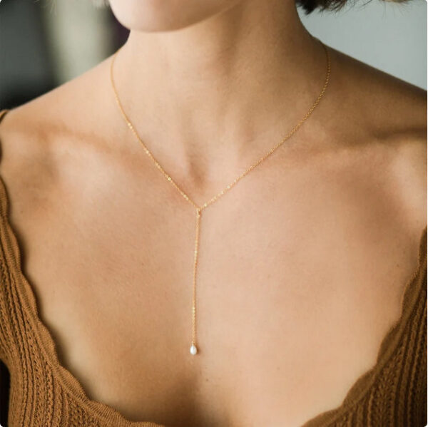 Tiny Oval Pearl Lariat Necklace